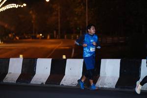 BIB: 426
                            <button type="button" onclick="openModal(21248855)" class="btn btn-primary btn-sm float-right btn-popup" data-toggle="modal" data-target=".modal-high-quality">
                        <i class="fas fa-shopping-cart"></i> Add to Cart
                    </button>
                                            <button type="button" onclick="isThisMe(21248855, true)" class="btn btn-success btn-sm float-right btn-popup btn-isme hidden" data-toggle="tooltip" data-placement="bottom" title="นี่คือรูปของคุณใช่ไหม คลิกที่นี่เพื่อเอาเข้าอัลบั้ม">
                        <i class="fas fa-plus"></i> Add to album
                    </button>
                    <button type="button" onclick="isThisMe(21248855, false)" class="btn btn-warning btn-sm float-right btn-popup btn-isnotme hidden">
                        <i class="fas fa-ban"></i> Remove from album
                    </button>